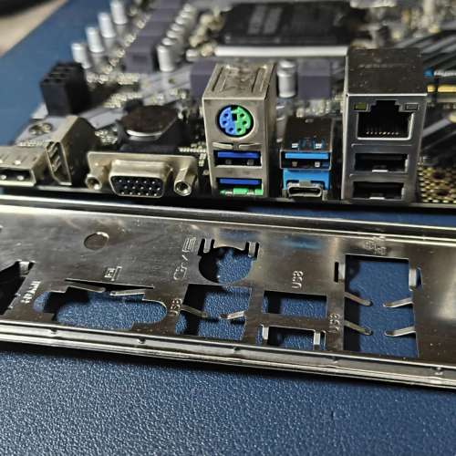 B660M-HDV Micro ATX主板 ((正版Window11Pro啟動碼)) Socket 1700