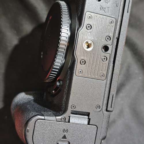 Nikon Z6 II 90%new 冇盒冇單冇保冇證 跟2電一肩充連帶 功能正常 快門12萬左右 飾皮...