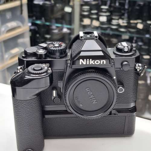 NIKON FM2N BLACK + MD-12 95% NEW