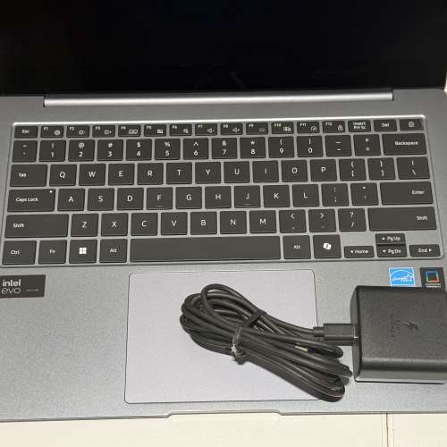 (不議價)Samsung Galaxy book4 pro 14 U7-155H 16GB RAM, 電池健康100%