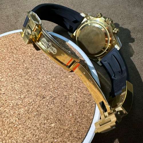 高汁交換玩 Ewe新余文樂