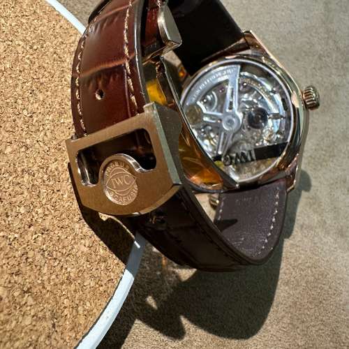 高汁交換玩 正ZF玫瑰金IWC葡萄牙7日鍊