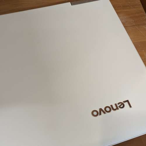 Lenovo Ideapad 700 15.6寸 Notebook 有NVIDIA 獨立內顯 (win11+office)