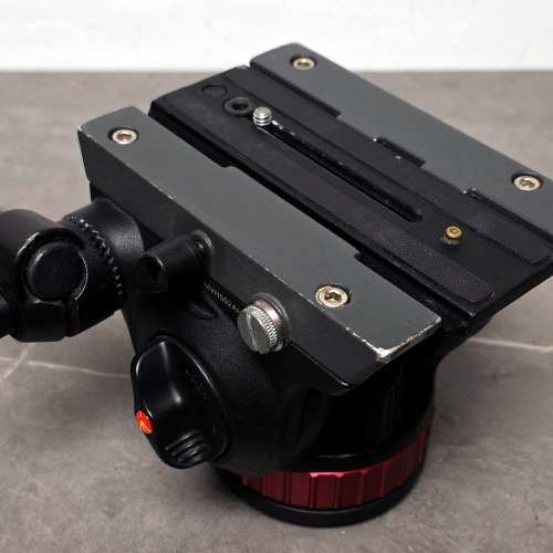 Manfrotto 502 Fluid video Head with flat base 專業雲台