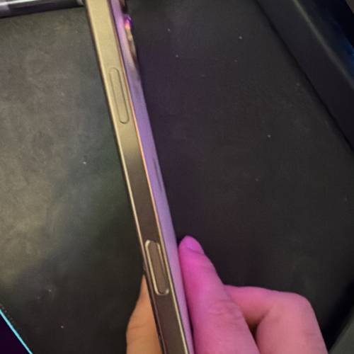 iPhone 16 Pro Max Desert Titanium 512GB 非常新淨 可小議價送ROG遊戲手制