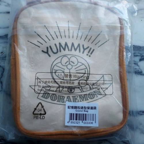 (全新現貨) 惠康保温袋,多啦a夢 Doramon,叮噹,記憶麵包造型保溫袋,( 可以保溫,保冷 ...