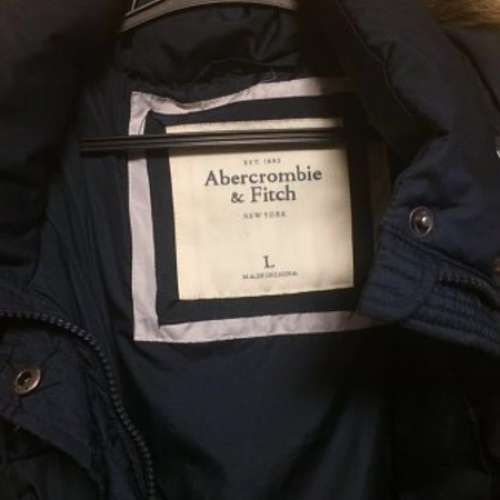 全新 A&F  女裝褸 L siz