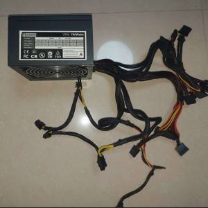 Maxxon V580 580Watts 火牛