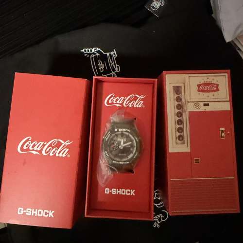 CASIO G-SHOCK GA-2100 可口可樂聯名 GA-2100CC-3A 錶