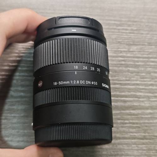 Sony a6500 + sigma 18-50 f2.8 e mount