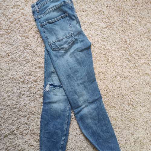 全新Zara 瘦腳牛仔褲揸腳