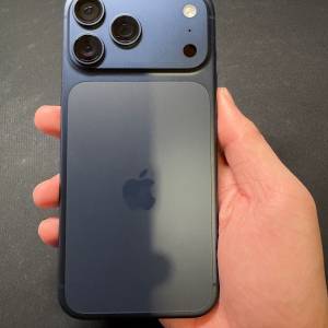 iPhone 17 Pro Max 512GB 電池健康度:100%
