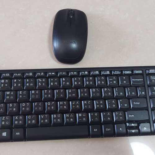 Logitech MK220 無線鍵盤滑鼠組合 清屋發現 冇咗USB接收, 不知好壞.
