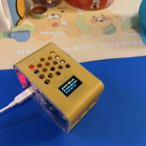 Raspberry pi 3b 連3d print 外殼，風扇，oled $300