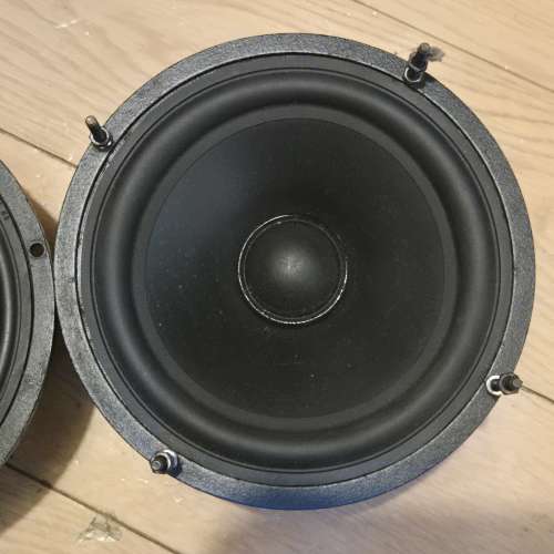 丹麥製 VIFA P17WJ-00 6.5" 8 ohm 中低音單元一對