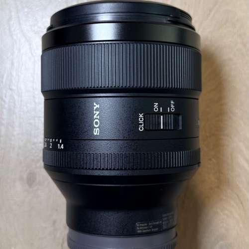 Sony FE 85mm F1.4 GM 一代（SEL85F14GM）保養良好｜連原廠遮光罩、原盒、鏡袋