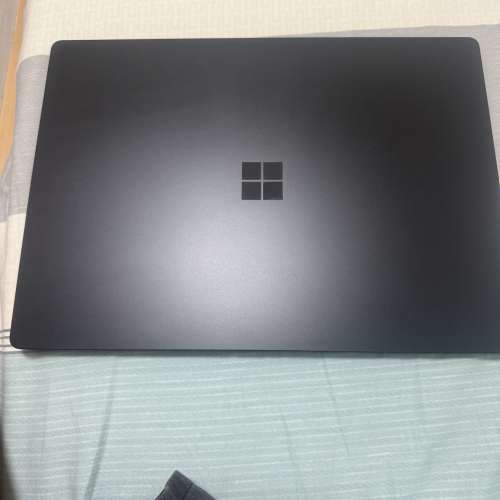 Microsoft Surface Laptop 3 15 i7 1065G7 32G 3733RAM 1TB ssd 90%新
