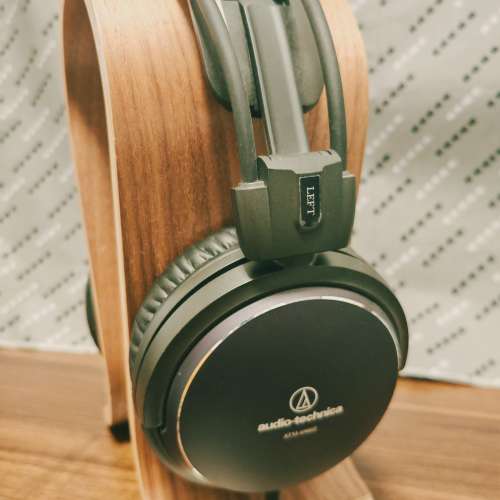 Audio Technica 藝術監聽耳筒 ATH-A990Z + stand