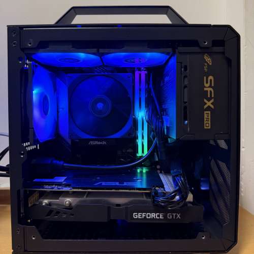 【極細 A4紙 9.9L ITX 骰仔機】8核 5800X  | 1660s 6G | X570高階板 (連TB3) | 16G...