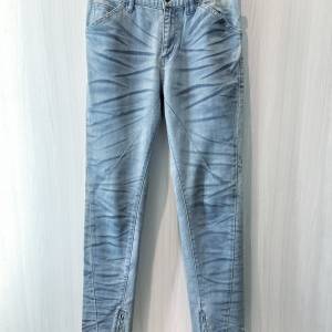 日本潮牌 Semantic Design Biker Jeans 男裝仿舊牛仔褲 淺藍色虎紋 Smart Casual