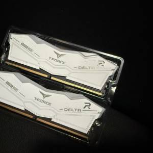 Team Dltra DDR5 5600 CL36 64GB (32GB x 2)