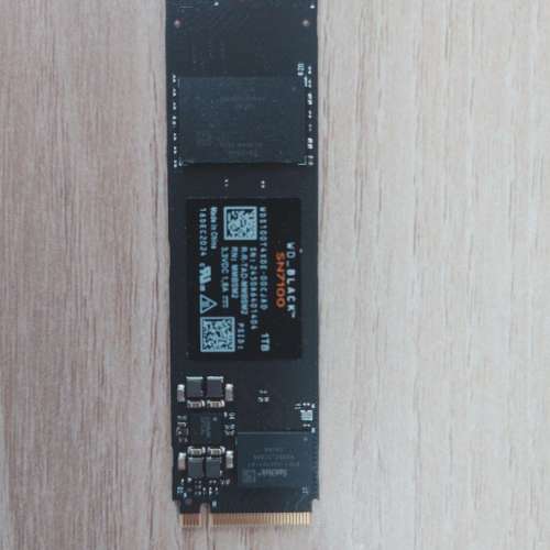 WD_BLACK SN7100 1TB NVMe SSD 固態硬碟