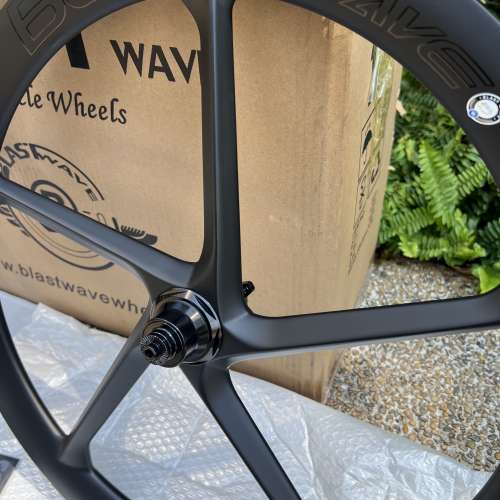 ( DAHON 大行 P10 改裝款式 ) BLASTWAVE BLAST WAVE 冲擊波 碟剎 20吋 451 碳纖維五...