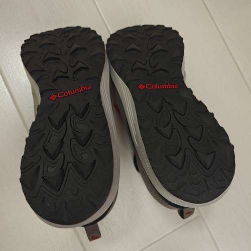 全新Columbia Trailstorm Mid 防水健行靴（男款 US 11 碼)
