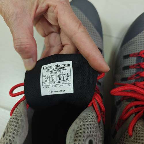 全新Columbia Trailstorm Mid 防水健行靴（男款 US 11 碼)