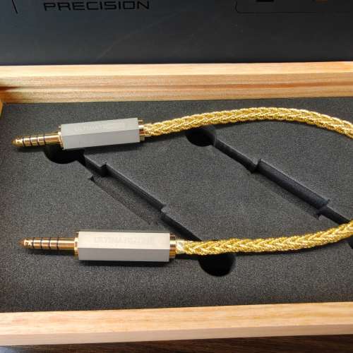 接近全新 香港行貨 Luxury & Precision EA4 便攜純耳擴 有盒有單有保養 連原廠 WD3...