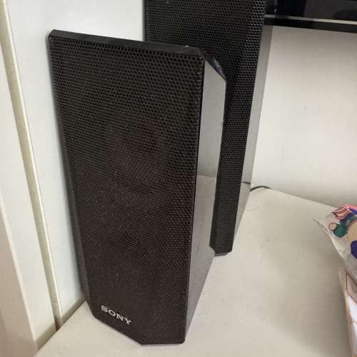 Sony揚聲器組合，可以藍牙NFC,CD,DVD,Wi-Fi等方式播放