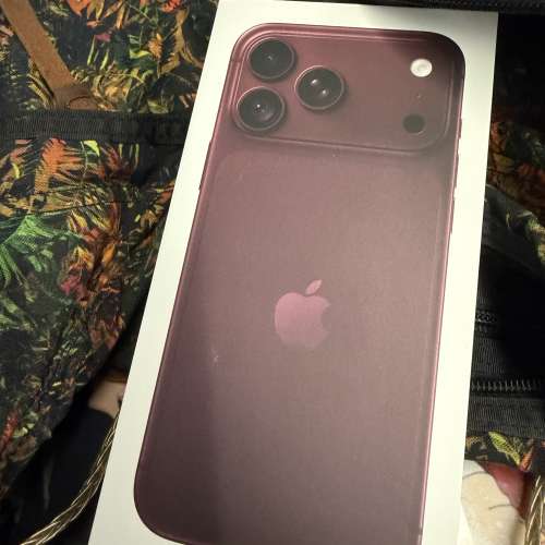 iPhone 18 pro max 256GB 紅