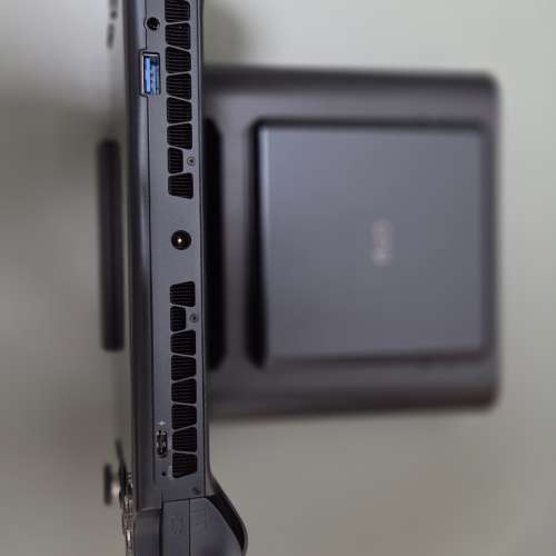 GPD WIN 5 AI 395(32G+2TB) 現時最強掌機(有盒 額外配件)
