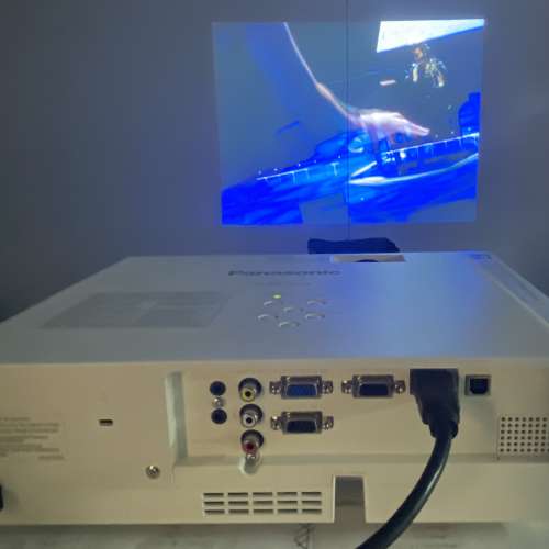(3100流明）Panasonic PT-LB305 3LCD 商用投影機