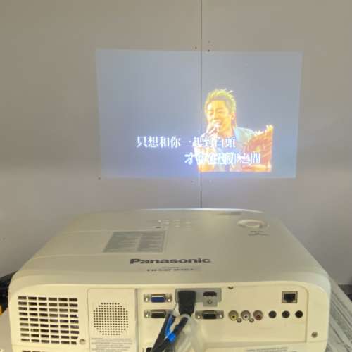 (5000流明）松下 PT-VW530 WXGA 3LCD HDMI 商務投影機