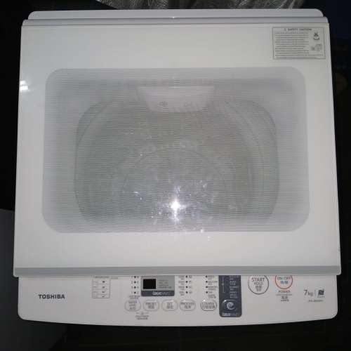 8成新TOSHIBA 東芝珍珠白洗衣機