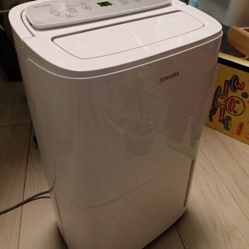 Toshiba東芝抽濕機 RAD-X250H