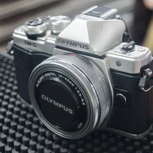 olympus EM10II E-M10 II EM10 II E-M10II + 14-42  EZ OM  NO OM10  NO OM1 功能...