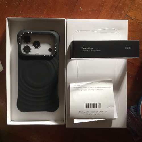 全新正貨有單CASETiFY Ripple Case 黑色 iPhone 18 Pro case or iPhone 17 Pro cas...