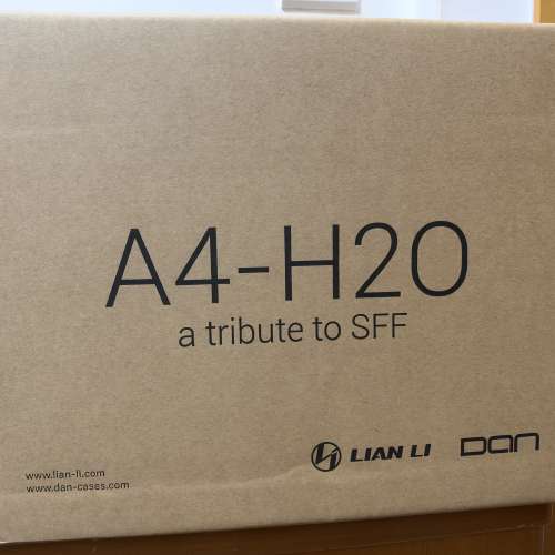 全新未拆盒 Lian Li A4-H2O Mini-ITX 機箱 PCIe 5.0 - Silver 銀色