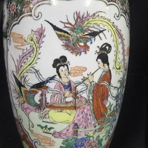 廣彩人物花鳥圖大花瓶