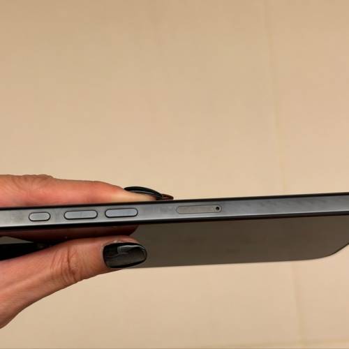 [完好無花] Apple iPhone 16 Pro Max 1TB 黑色連盒