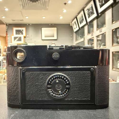 Leica M6 TTL 0.72 Millennium Edition Black Paint Film Camera (10442) #2500xxx