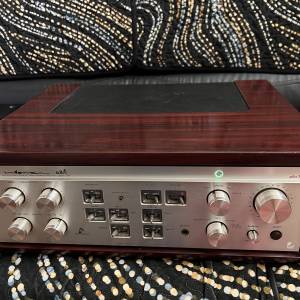 前旗艦 Luxman L-68A純甲類立體聲擴大機（香港電壓 220V）