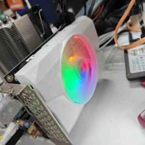 RTX A2000 8GB ITX 白色