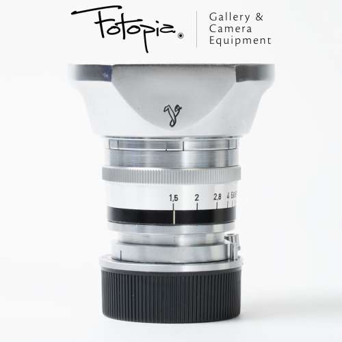 || Voigtlander Nokton 50mm F1.5 Prominent with Amedeo adapter, hood & filter ||