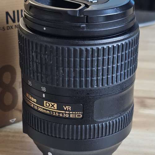 Nikon Nikkor 18-300mm f3.5-5.6 DX VR 天涯鏡