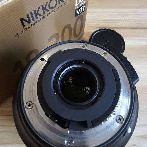 Nikon Nikkor 18-300mm f3.5-5.6 DX VR 天涯鏡