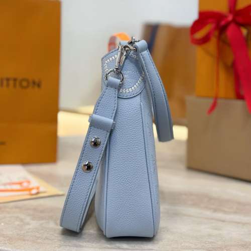 路易威登Louis Vuitton All Around PM Mahina 冰川藍 實物拍攝