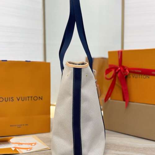 路易威登Louis Vuitton Porte-Documents Voyage 帆布托特包 實物拍攝